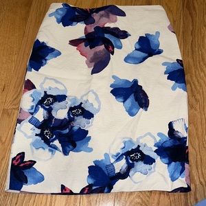 Banana republic | size 4 watercolor floral skirt